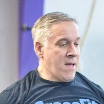 Coach Jim Sennett